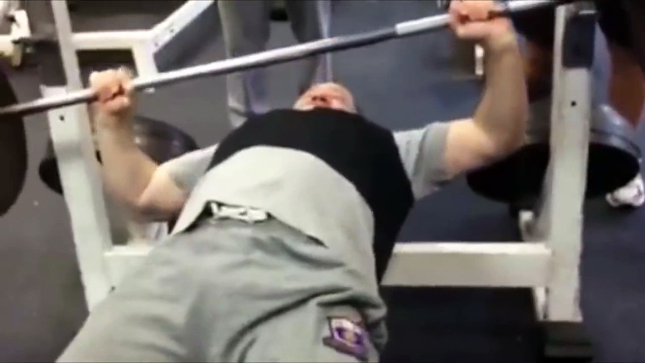 Οι χειρότεροι φίλοι . Καμία εμπιστοσύνη .