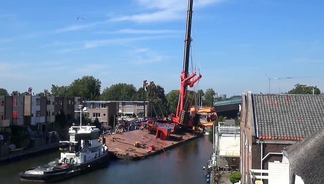 Chute de deux grues aux Pays-Bas