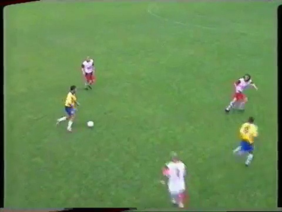 Noah Hickey - worst miss in football ever