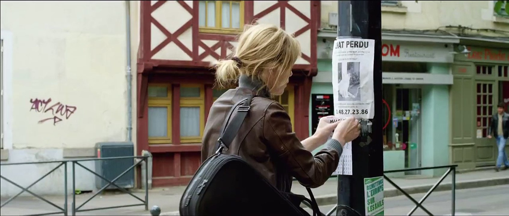 Musical Chairs / Les Chaises musicales (2015) - Trailer (French)