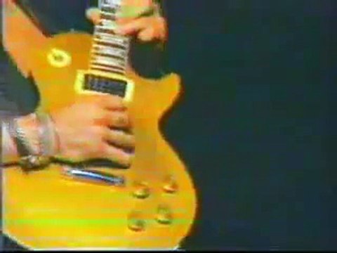 Slash Solo - Godfather Theme - Guns N' Roses Live in Paris