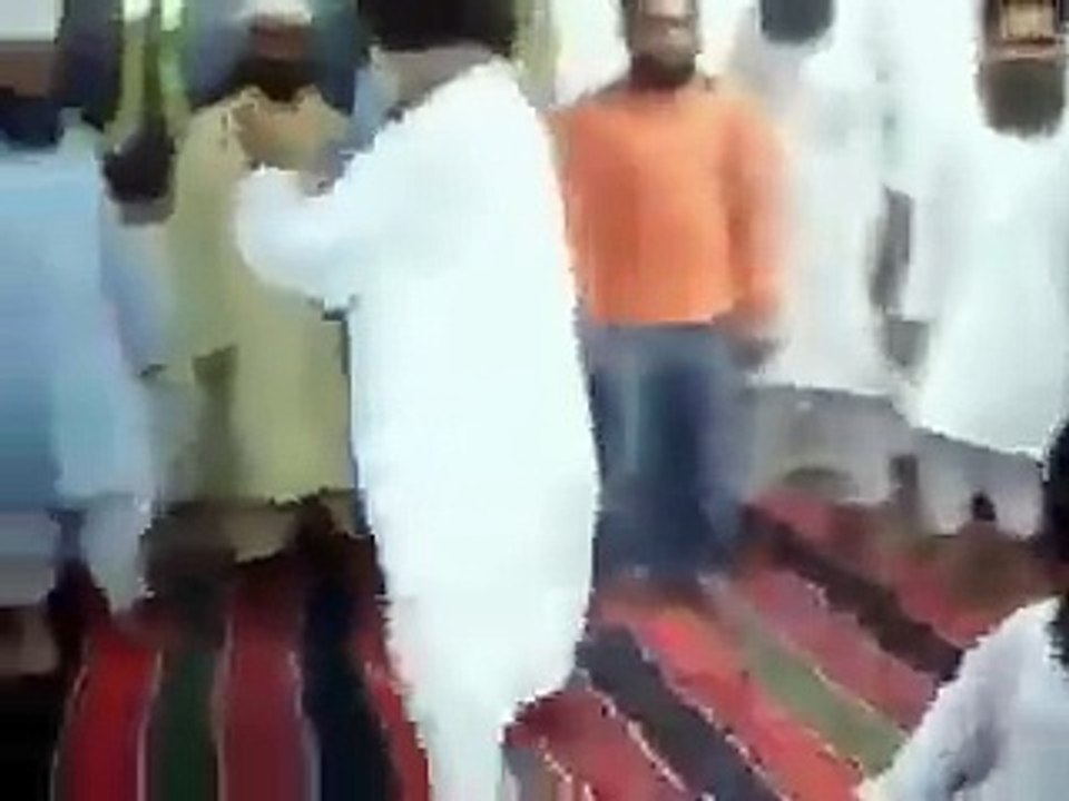 (letest 2015)مولوی صاحب دی جلالی چیک کرو