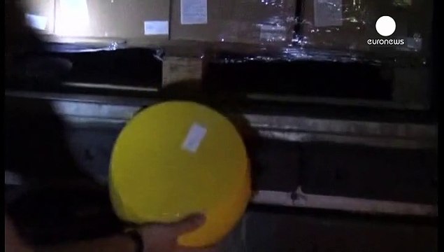 Росія викрила злочинну групу, яка постачала заборонений сир до магазинів