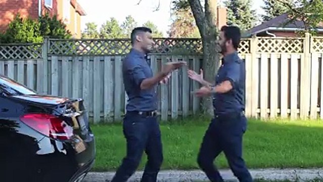 When you and your friend wear same dress .. boys vs girls ..by Zaid & Shaveer... Must watch