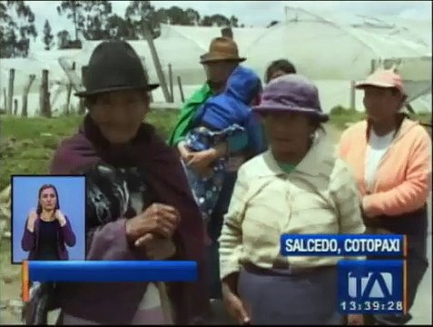 Reparten kits volcánicos a poblaciones cercanas al volcán Cotopaxi