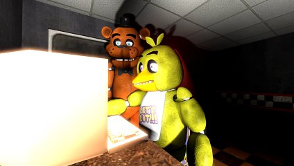 [SFM] FNAF - Chica Plays The Scary Maze Game!!!