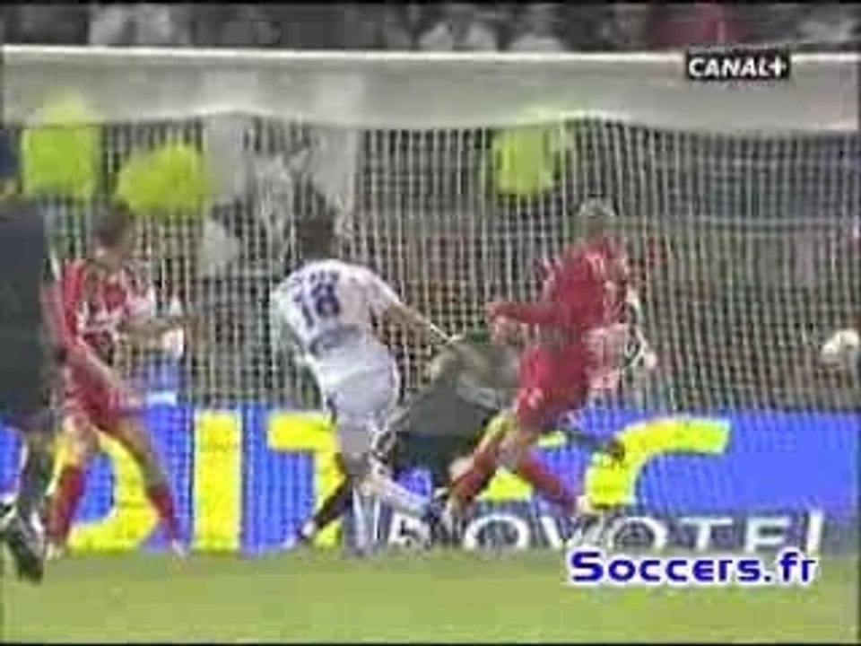 Ben Arfa but vs sedan