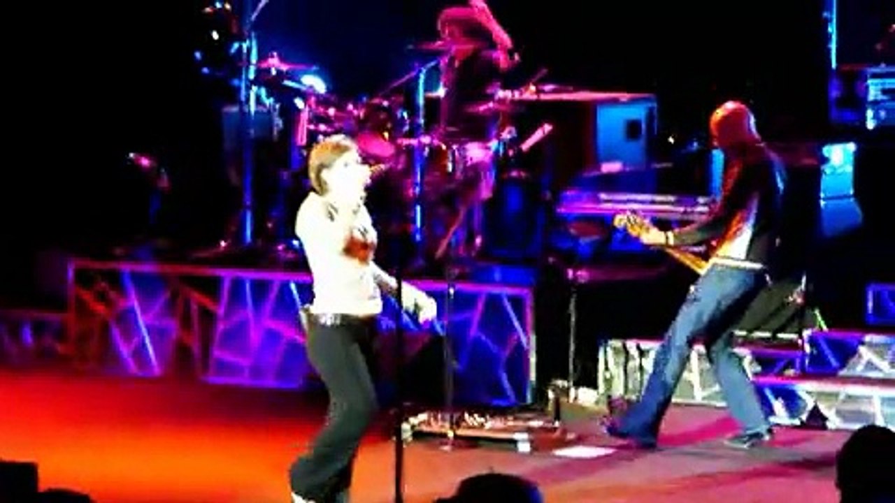 First two songs from Kelly Clarkson Concert