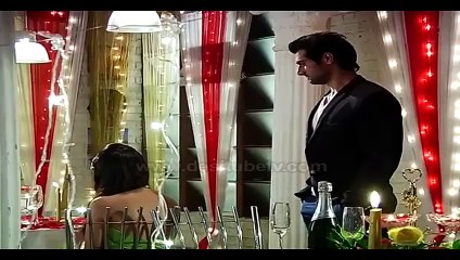 Manmarziyan- Latest Video (On Location) 20th August 2015 - Radhika Falling In Lo