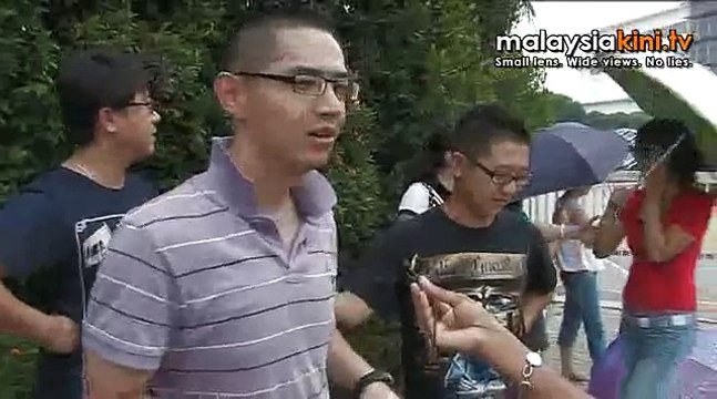 China students barred from entering Malaysian campus