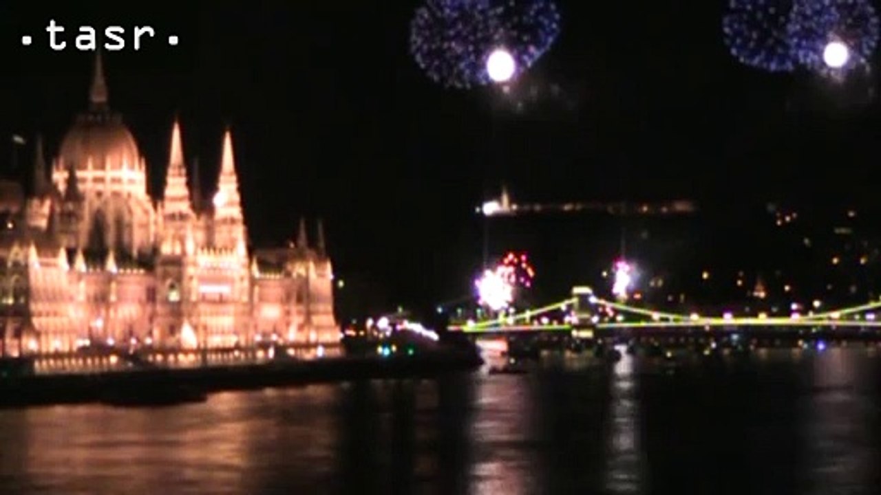 Oslavy sviatku sv. Štefana vyvrcholili tradičným ohňostrojom na Dunaji