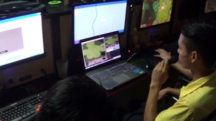 Thao tác mồm của BLV Toạc