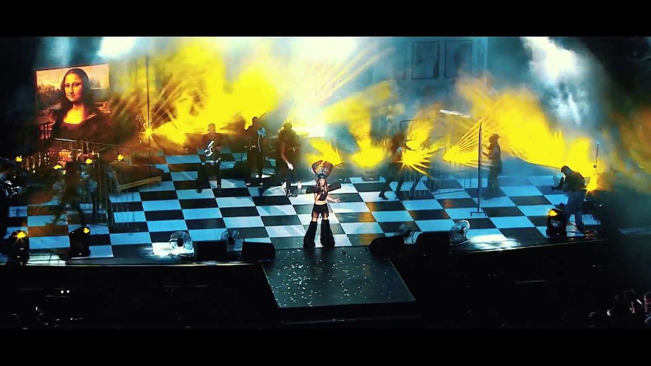 Hande Yener - Hani Bana