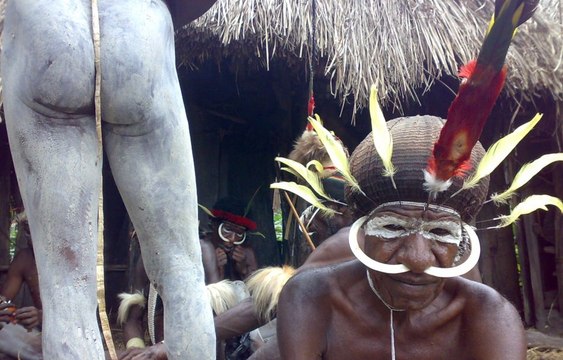 Отношение к русским. Пограничник защитил честь Русских.