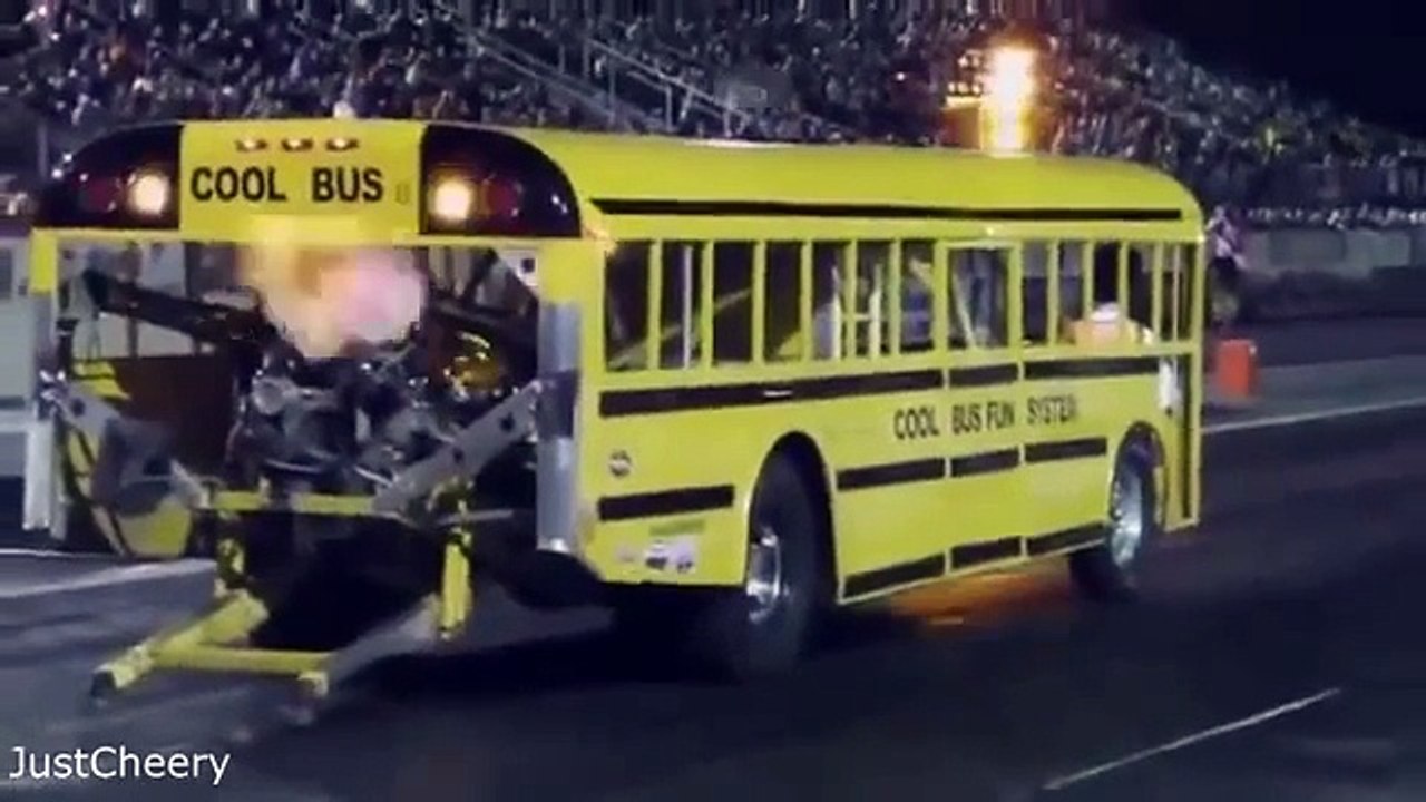 Gülümseten amatör videolar