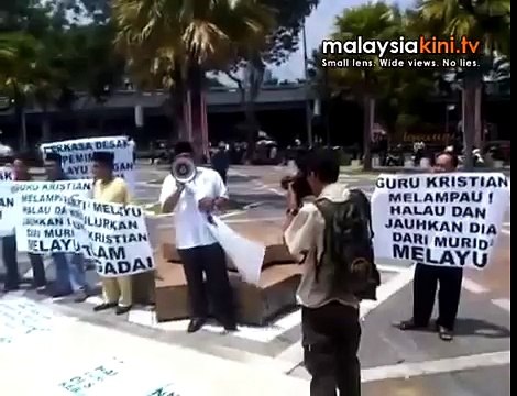 Perkasa Malay leaders 'starving' for Christian votes