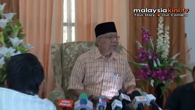 Hasan Ali firm on not appealing PAS sacking