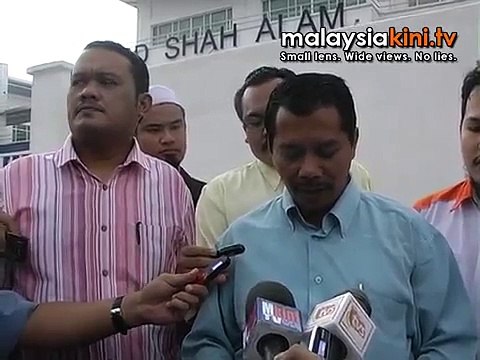 Bersih 2.0, weapons link 'questionable'