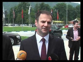 Kuçi: 'Mosmarrëveshjet në Maqedoni të zgjidhen nëpërmjet dialogut'