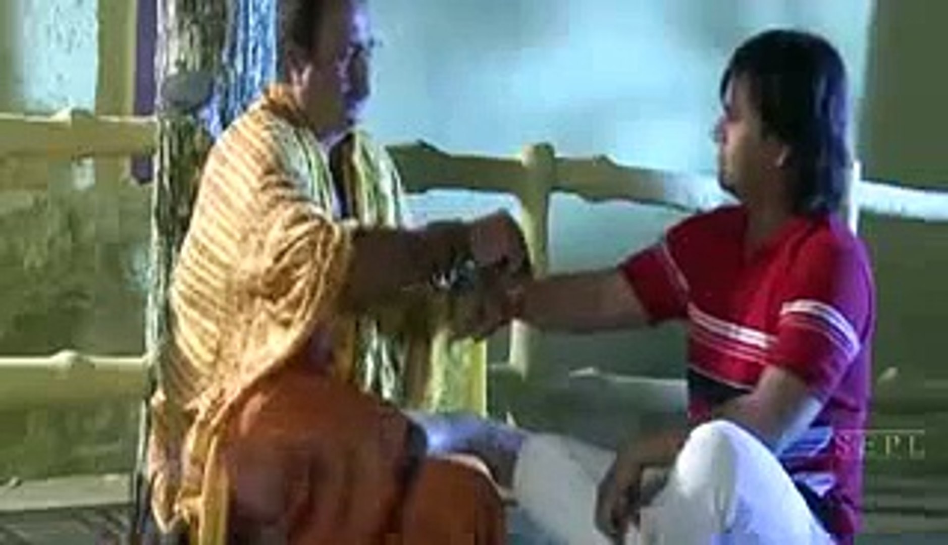 Titar Fanda - New Hindi Movie Trailer