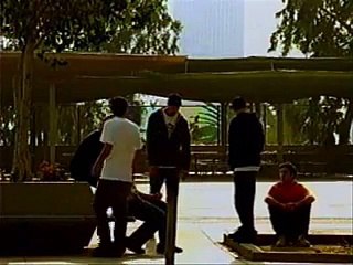 Le skate invisible dans "Yeah Right!"de Girl