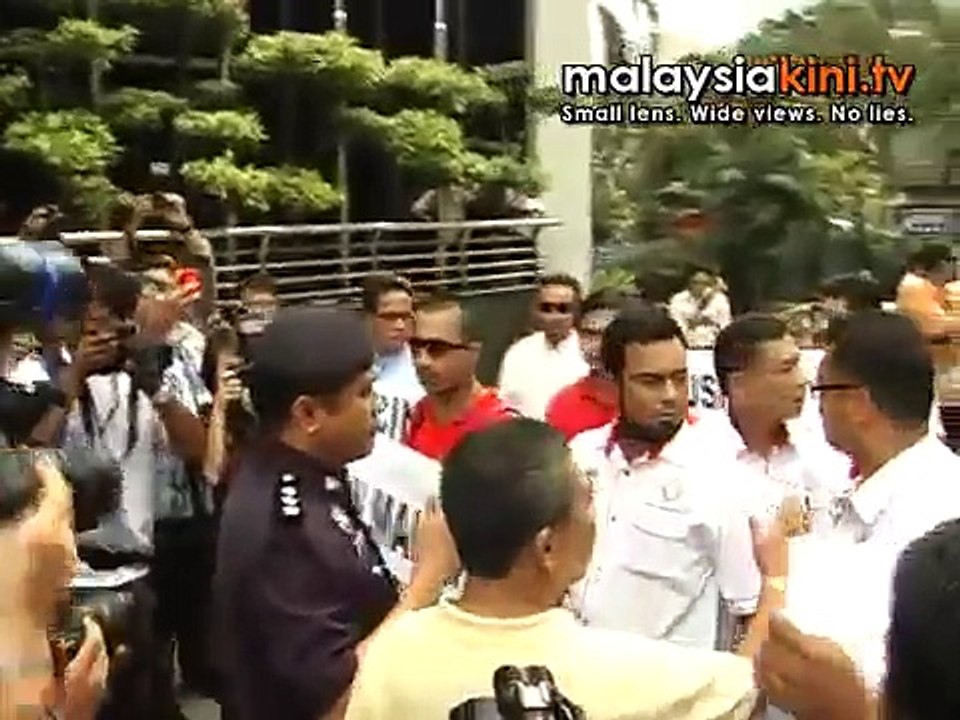 Perkasa huffs and puffs outside MCA HQ