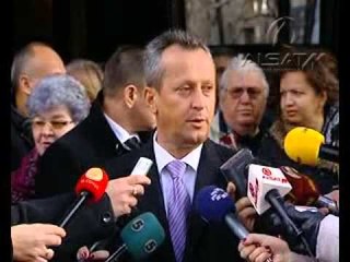 Festa e Krishtlindjes, qytetarët urojnë për mospërçarje politike