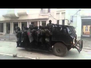 Xhandarmëria serbe hoqi përmendoren e UÇPMB-së në Preshevë