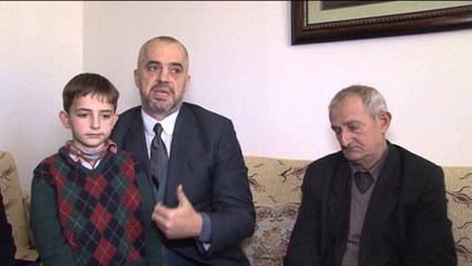 RAMA  NE  FAMILJEN E POLICIT TE VRARE