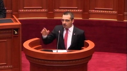 SEANCA PARLAMENTARE,  OPOZITA IKEN