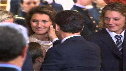 NIKOLAS SARKOZI PERSERI NE ZGJEDHJE