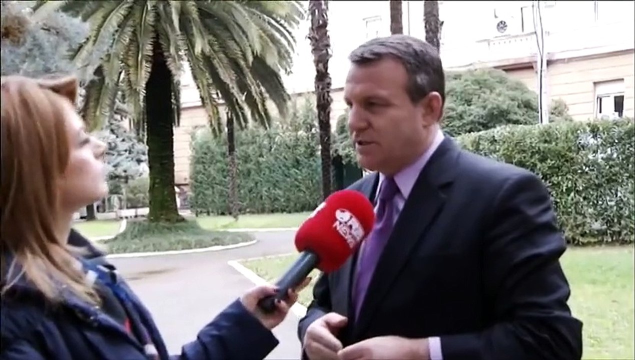 Malaj per referendumin