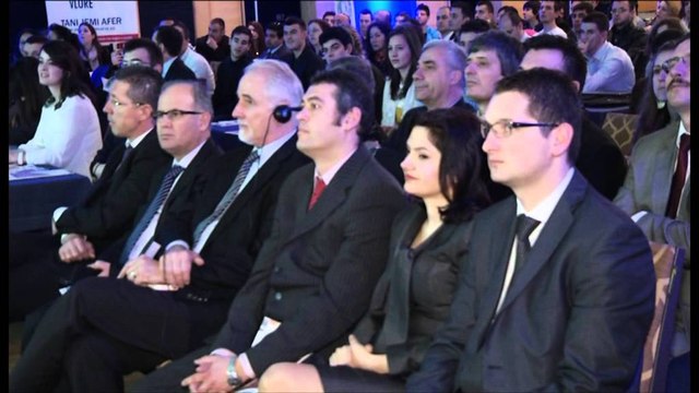 Mësim virtual për fëmijët në gjak, propozimi nga ambasadori Sequi