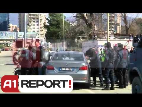 Policia, aksion në gjithë vendin Gjenden disa të kërkuar dhe armë