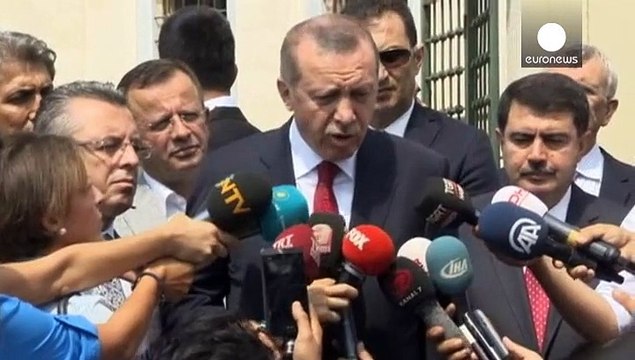 Turchia: Erdogan annuncia elezioni anticipate il 1° novembre