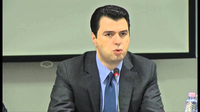 Basha: Periudha e harresës për qytetarët e Tiranës nga Bashkia, ka marrë fund