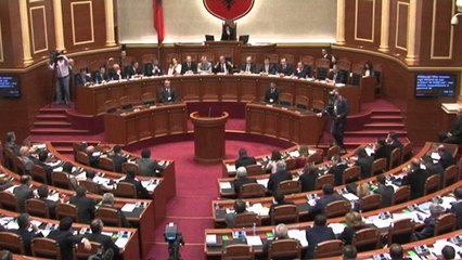 Kuvendi shkarkon Muhon, emërohet Klement Zguri