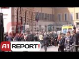 Itali, plagosen 2 karabinierë në kohën kur betohej qeveria