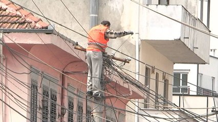 Dollapi: Jo dënime kolektive por ndërprerje individuale të energjisë për debitorët