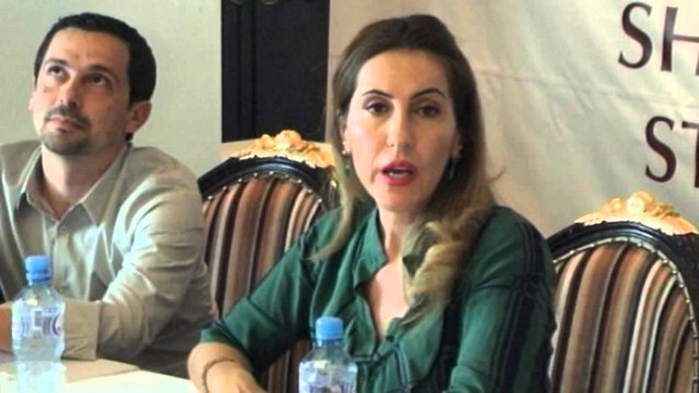 Majlinda Bregu në Durrës apelon sërish për miratimin e 3 ligjeve në kuvend