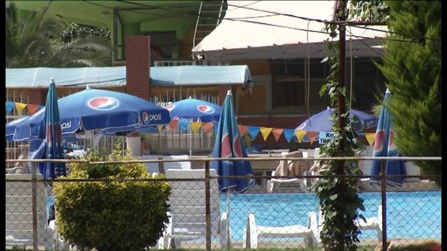 Tiranë, mbytet në pishinë 18-vjeçari, pësoi arrest kardiak nga kontakti me ujin