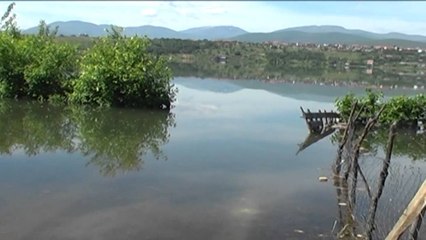 Rritet niveli i Fierzës, përmbyten disa toka në bregun e Lumit