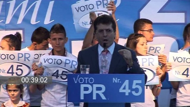 Mediu në Kamëz, prezanton kandidatin për deputet