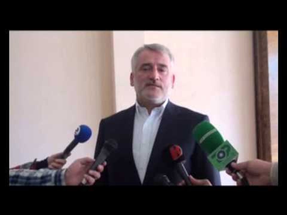 Thaçi krasitë kryesinë!