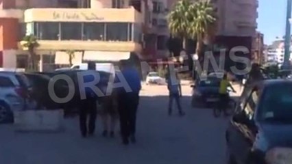 Vlore, policia ushtron dhune, pamje ekskluzive RTV "Ora News"