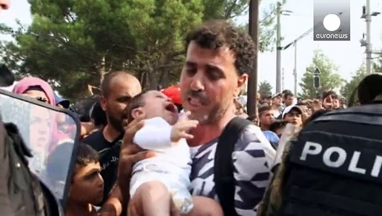 Mazedonien: Grenze für Flüchtlinge teilweise wieder geöffnet