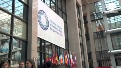 Greqia merr këstin e shpëtimit nga ndërkombëtarët