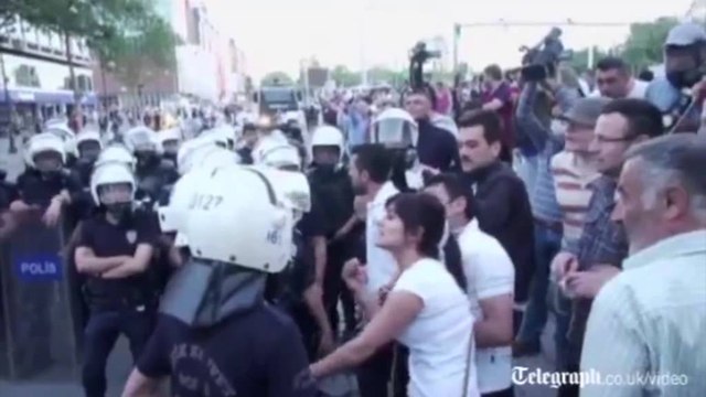 Vazhdojnë protestat në Turqi, tubime në Ankara e Antakyas