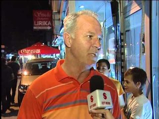 Lajme - Fluks i qytetarëve në mbrëmje