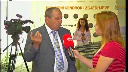 Video herunterladen: Nis numërimi i qarkut të Lezhës, KQZ: Proçesi do të rrisë transparencën te votuesit